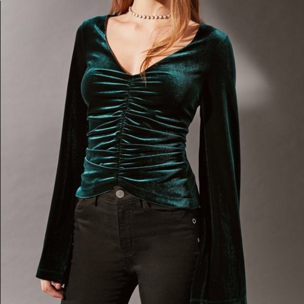 NWT Emerald Green Velvet Top